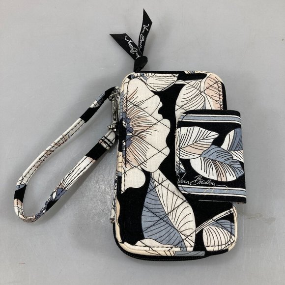 Vera Bradley Camellia All In One Wristlet Wallet - Picture 2 of 4